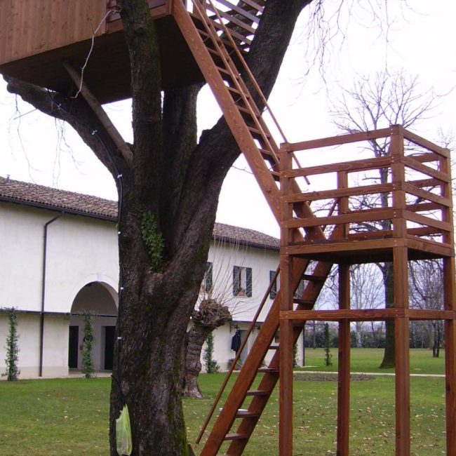Casetta sull'albero