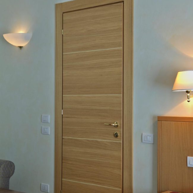 Porte interne in rovere per Dependance di Castelbrando.
